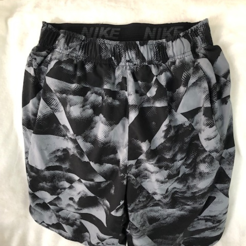 Men's NIke Dry Fit Shorts